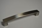 Fogantyú UU24 320 mm G0007 elox